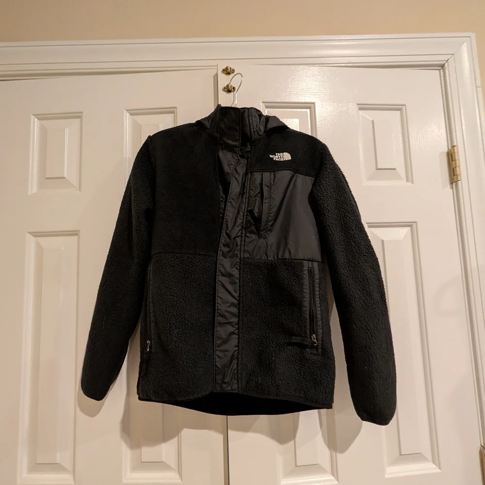 The North Face Kid's Boy Black Jacket Xl - Picture 1 of 4